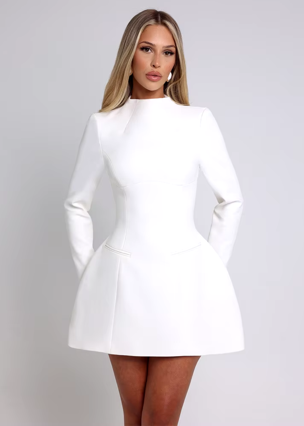 Gianna | Rückenfreies Minikleid