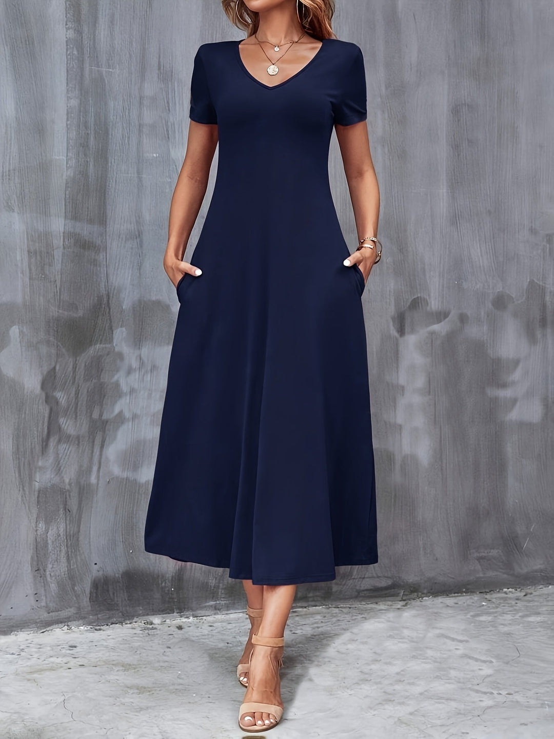 Charlotte | Fließendes Kleid