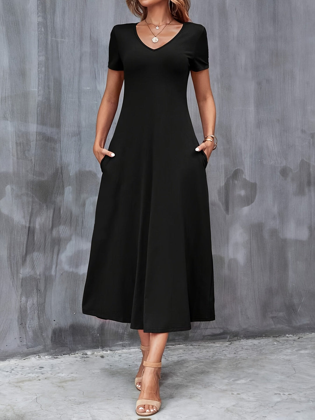 Charlotte | Fließendes Kleid